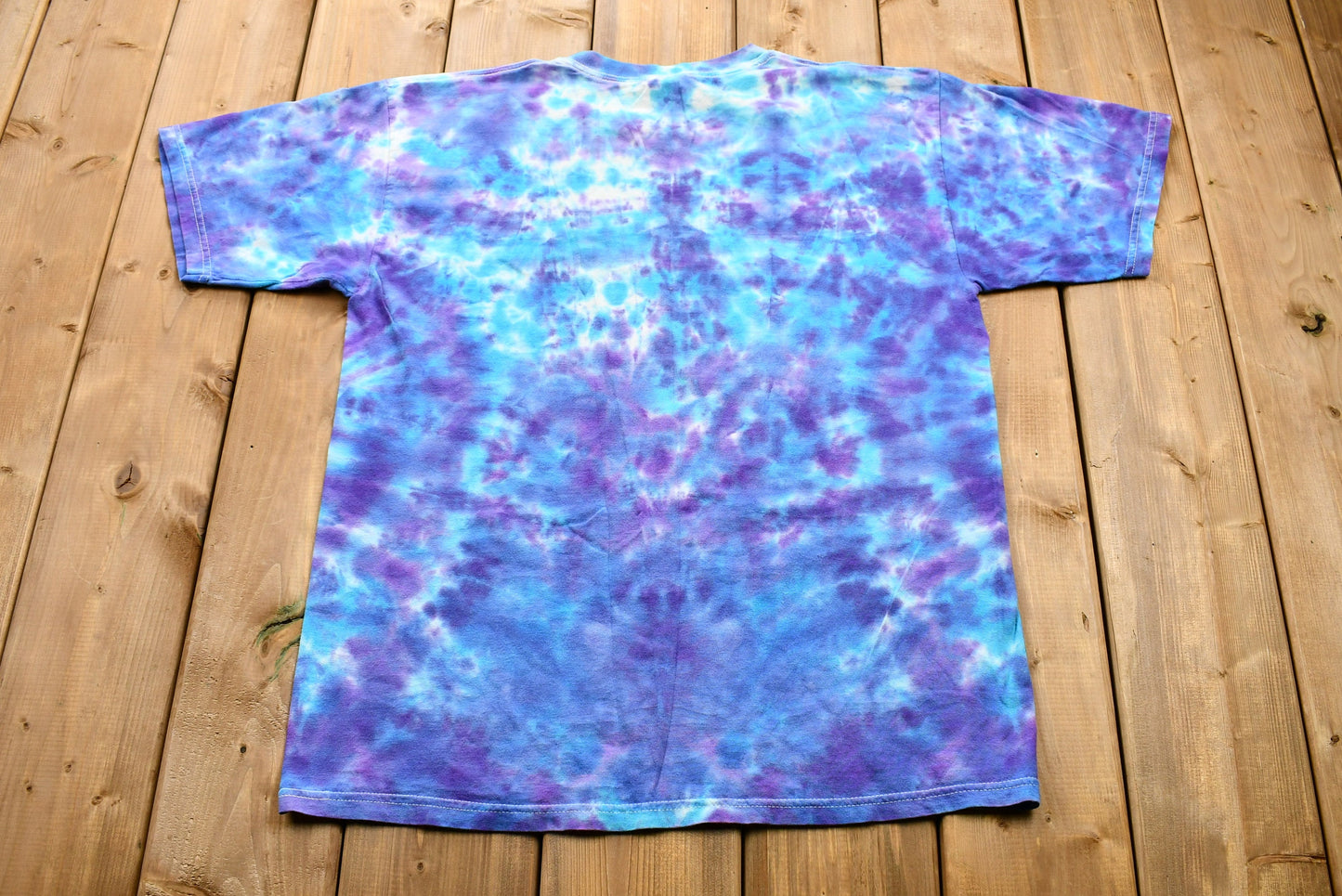 Vintage 1990s Tie-Dye Peace Sign T-Shirt / 90s / Streetwear / Retro Style / Hippie Fashion