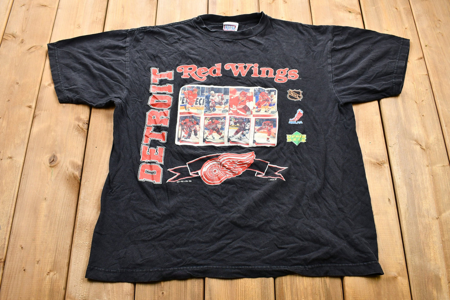 Vintage 1994 Detroit Red Wings T-Shirt / NHL / 90s Streetwear / Athleisure / Sportswear / Hockey