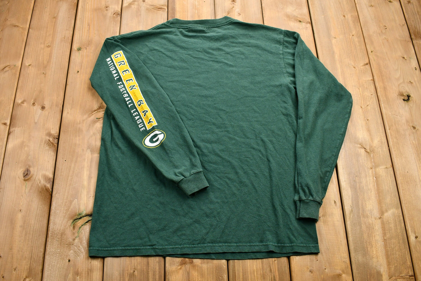 Vintage 1990s Green Bay Packers Long-Sleeve T-Shirt / NFL / 90s Streetwear / Athleisure / Vintage Sportswear / 90s Athleticwear