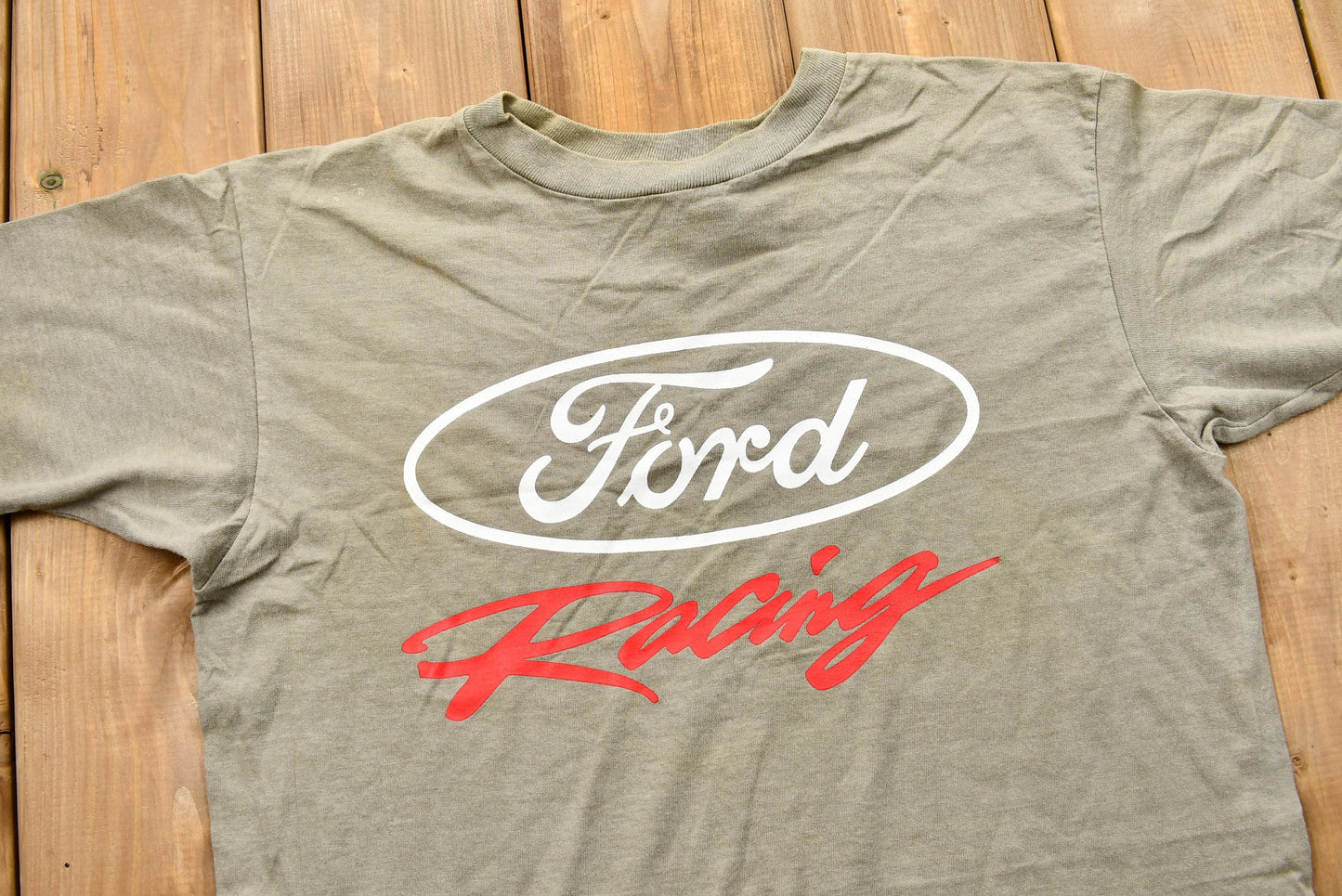 Vintage 1990s Ford Racing Graphic T-Shirt / Single Stitch / 90s Streetwear / Retro Style / Vintage Athleisure / Sportswear / Made in USA