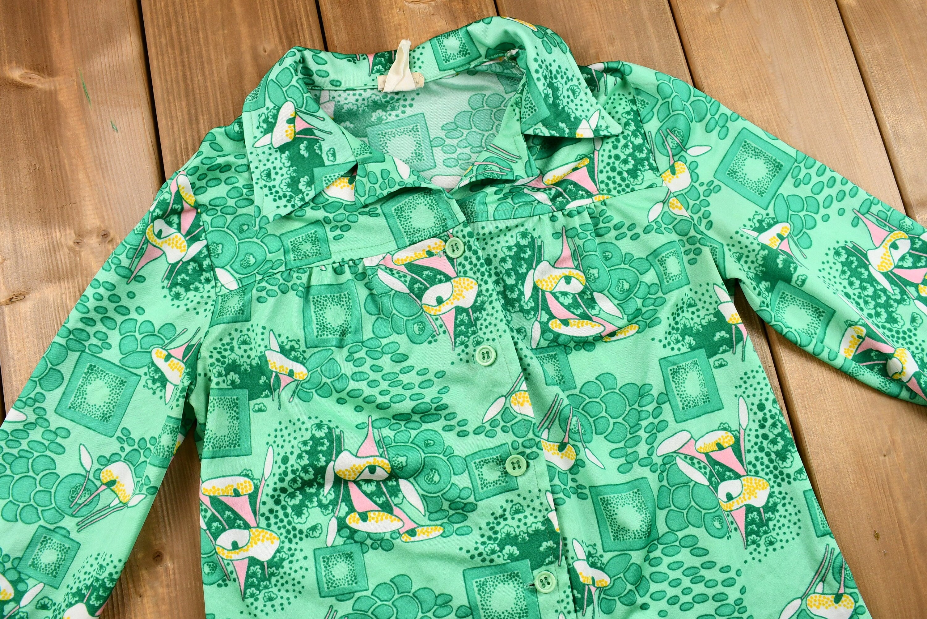 Vintage 1970s Abstract Button Up Polyester Blouse