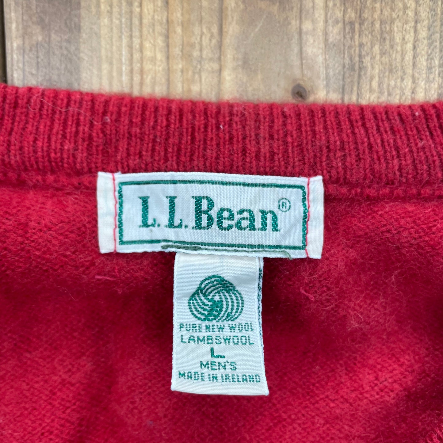 Vintage LL Bean 100% Pure Wool Sweater / Lambs Wool  / Vintage 90s Crewneck / Made In Ireland / Outdoor / Winter / Cozy Pullover Sweatshirt