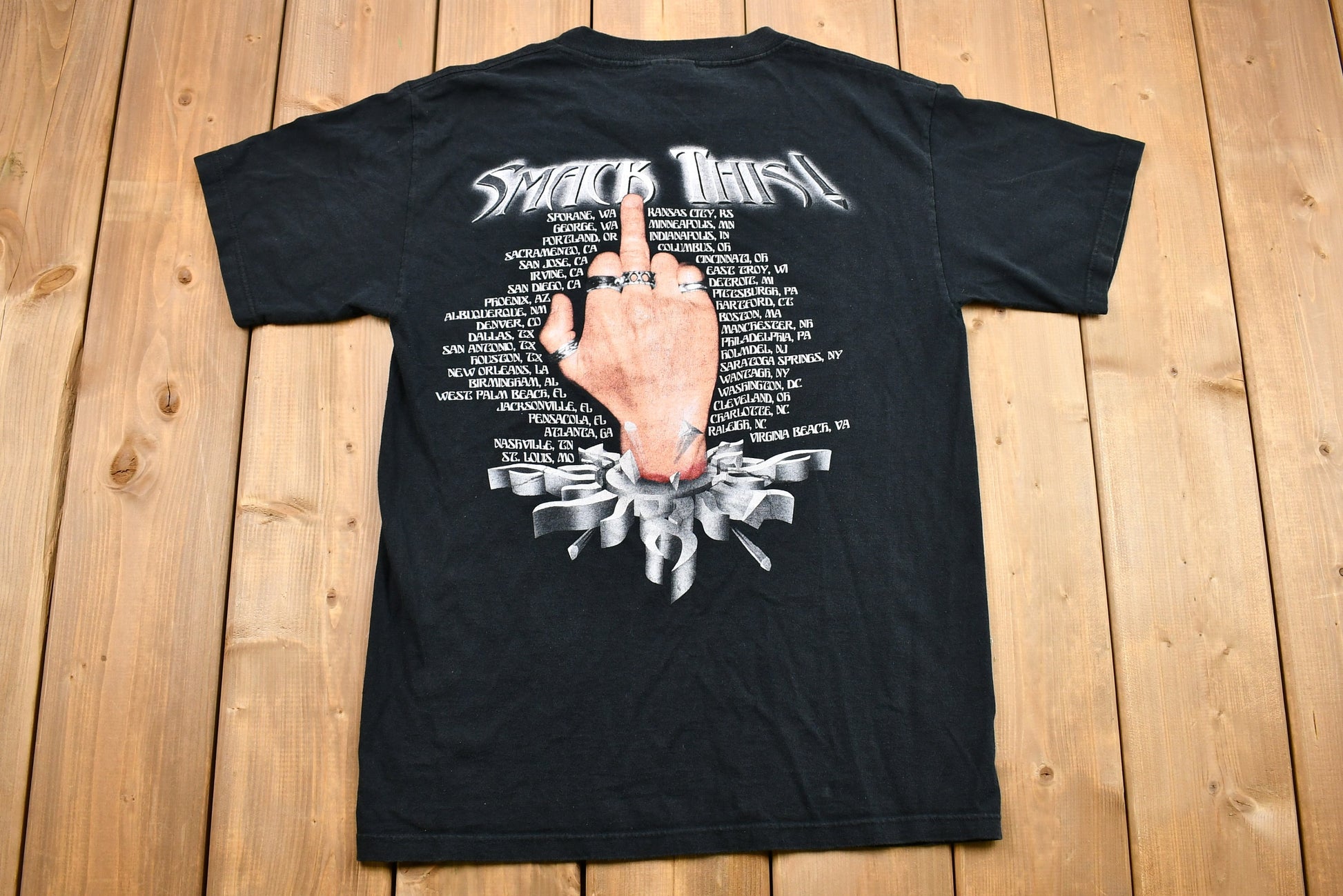 Vintage 2000 Godsmack Smack This! Graphic T-Shirt