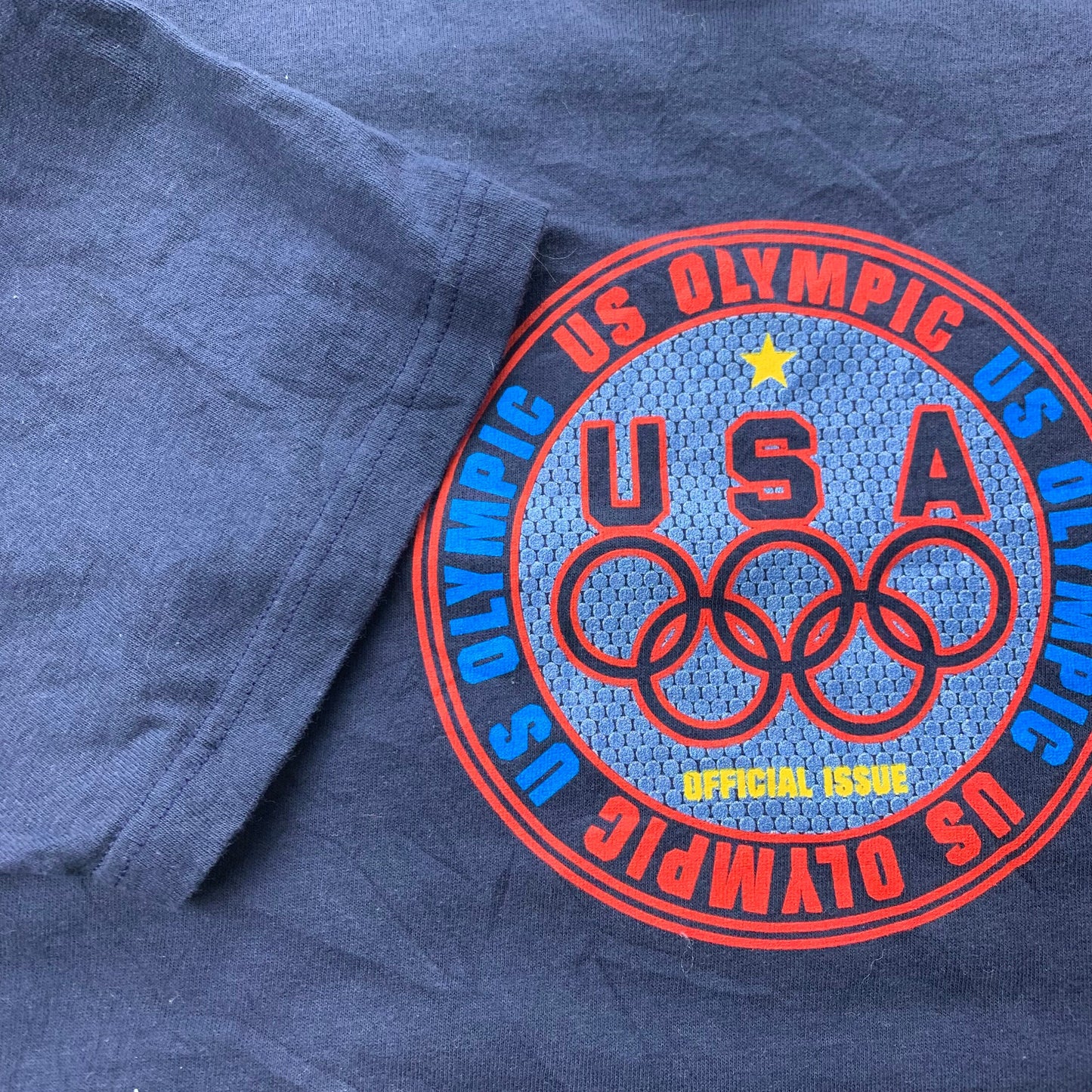 Vintage 1990s USA Olympics Graphic T-Shirt / USA / Sports Tee / 90s Streetwear / Athleisure / Sportswear