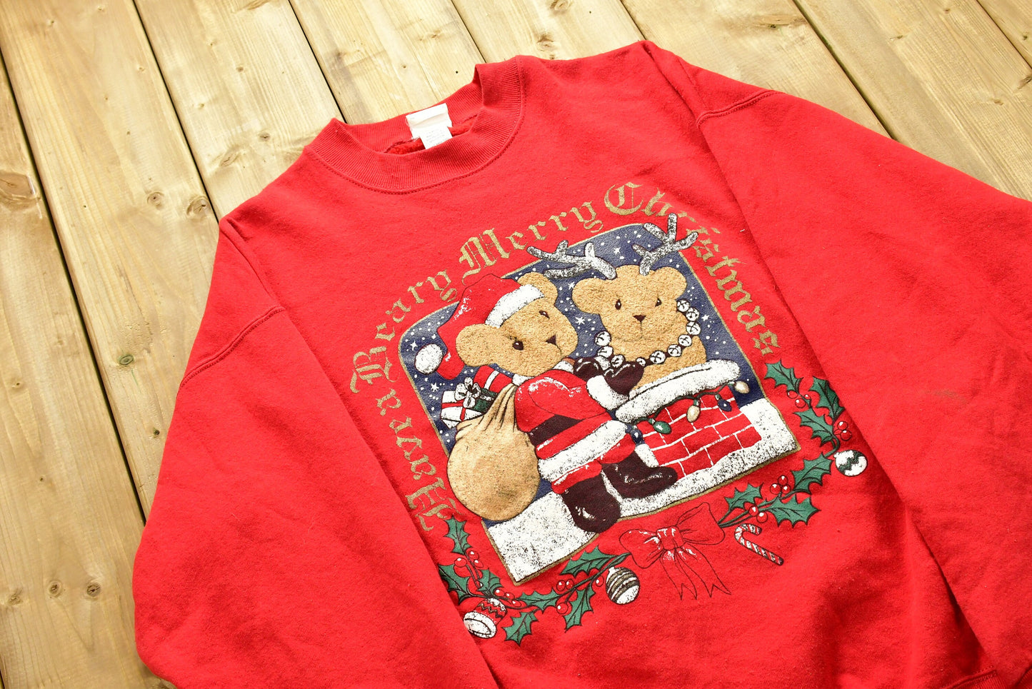 Vintage Christmas Crewneck , 90s Crewneck , Cute Teddy Bear Graphic , Animals , Vintage Sweatshirt , Hand Painted / Holiday