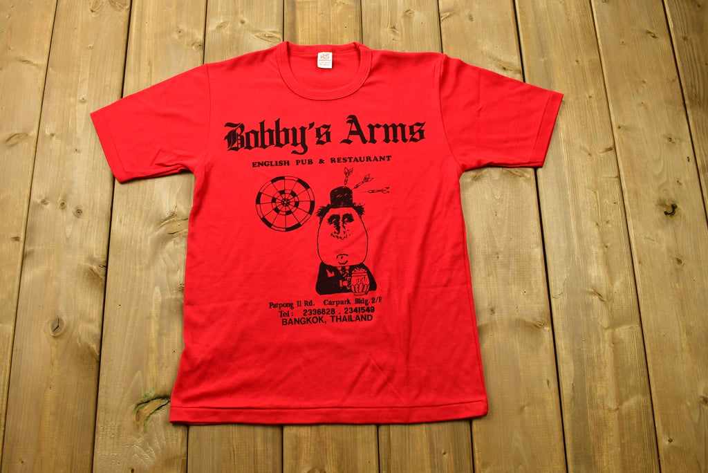 Vintage 1980s Bobby Arms English Pub & Restaurant T-Shirt