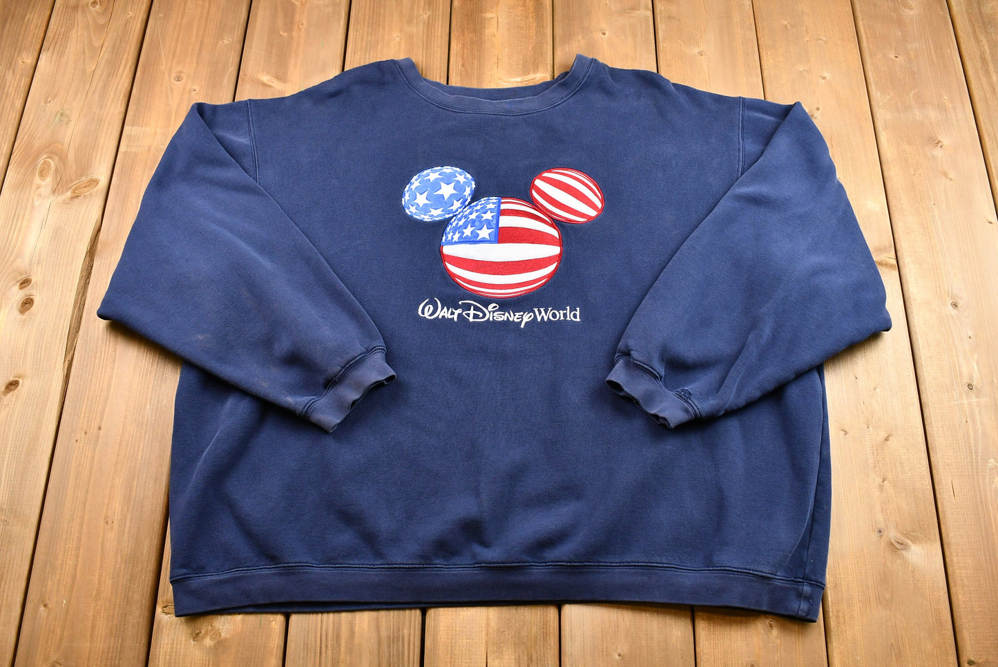 Vintage 1990s Walt Disney World Mickey Mouse Embroidered Crewneck Sweatshirt / Athleisure / Streetwear / American Flag