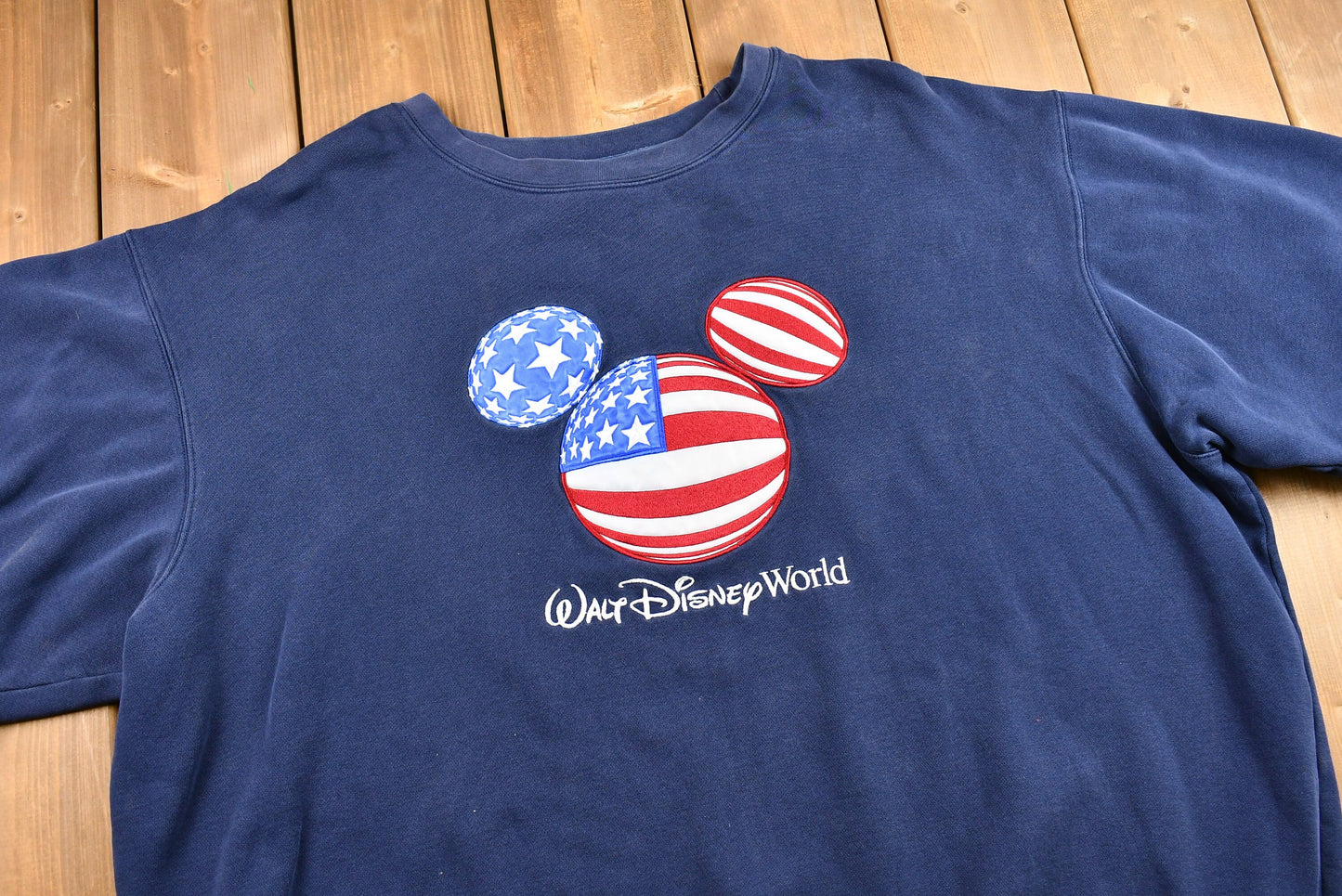 Vintage 1990s Walt Disney World Mickey Mouse Embroidered Crewneck Sweatshirt / Athleisure / Streetwear / American Flag