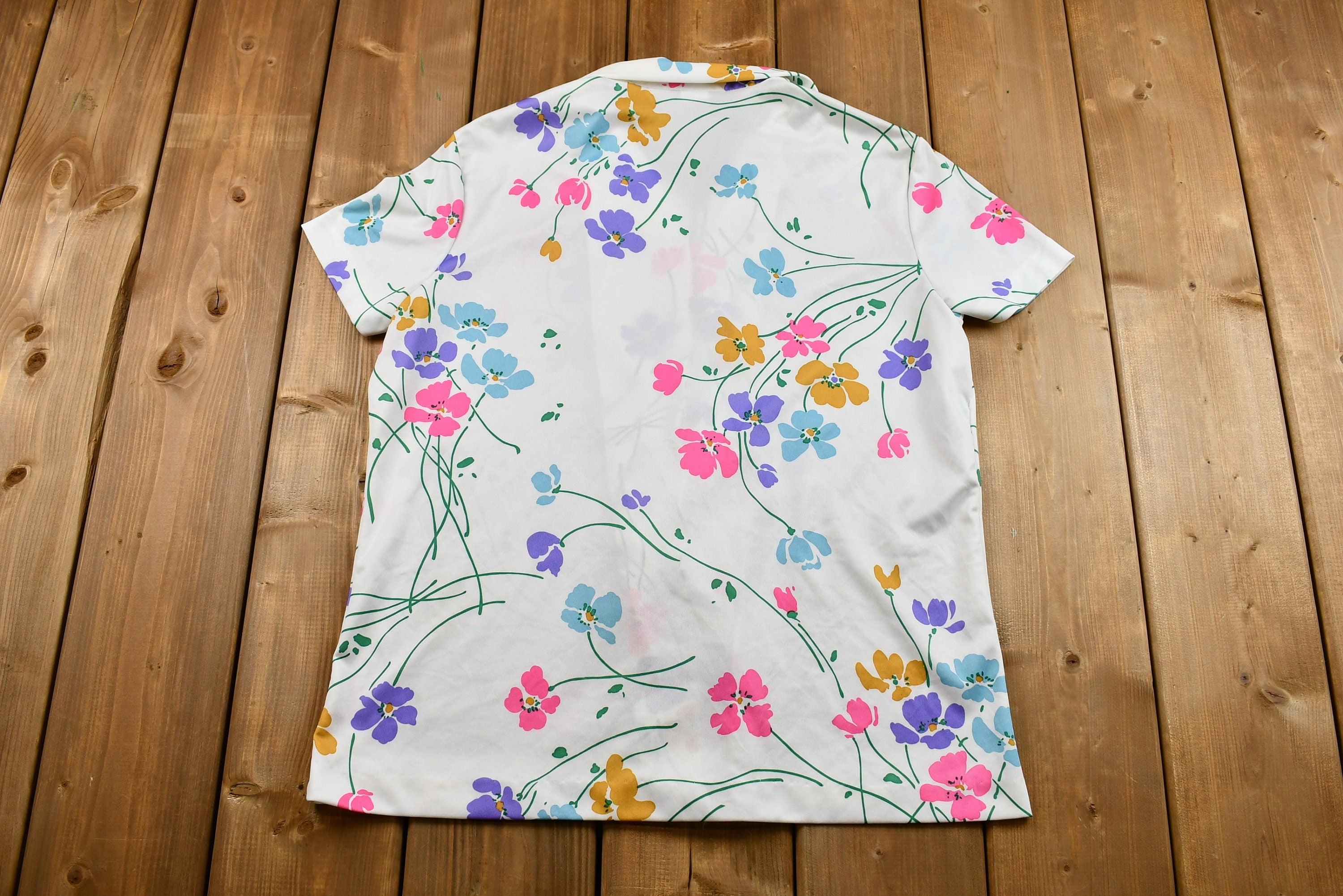 Vintage 1970s Floral Polyester Button Up Short Sleeve Blouse