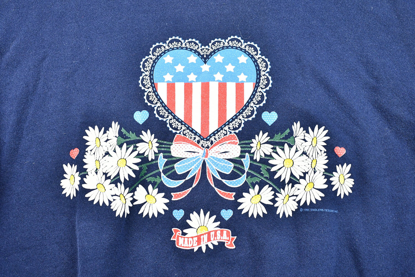 90s Made in USA Graphic Crewneck / American Heart & Flowers Print / Vintage Graphic Tee / Made in USA / Double Collar / American Streetwear