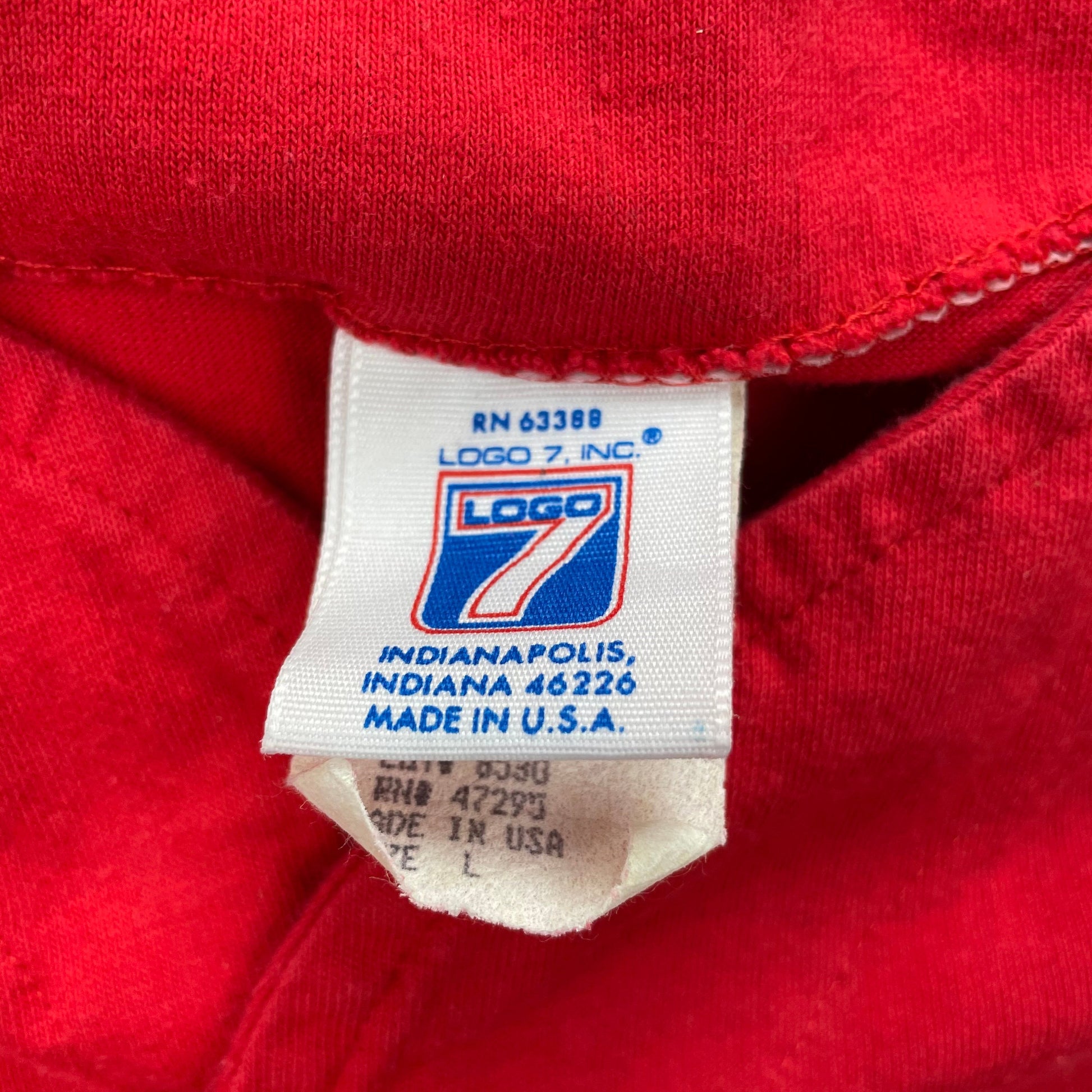 Vintage 1993 Chicago Bulls 3 Peat Graphic Baseball Style T-Shirt