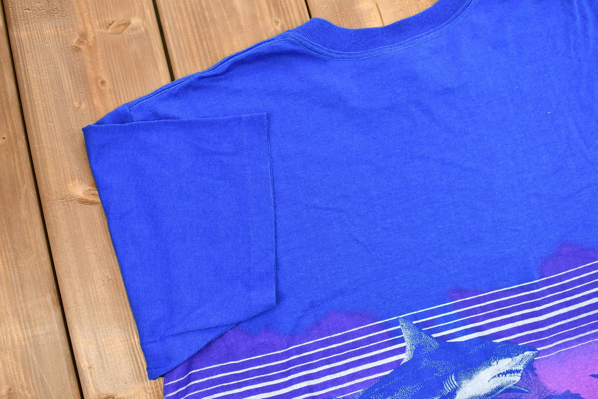 Vintage 1980s Emerald Isle Shark Graphic T-Shirt