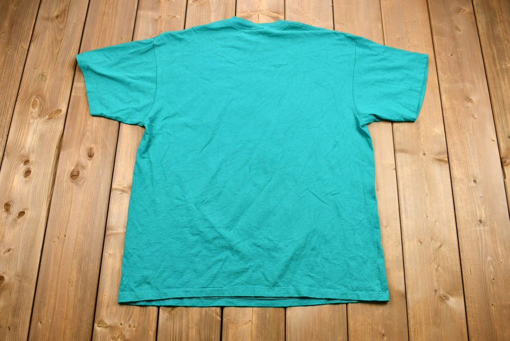 Vintage 1980s Smiling Mickey Mouse Graphic T-Shirt