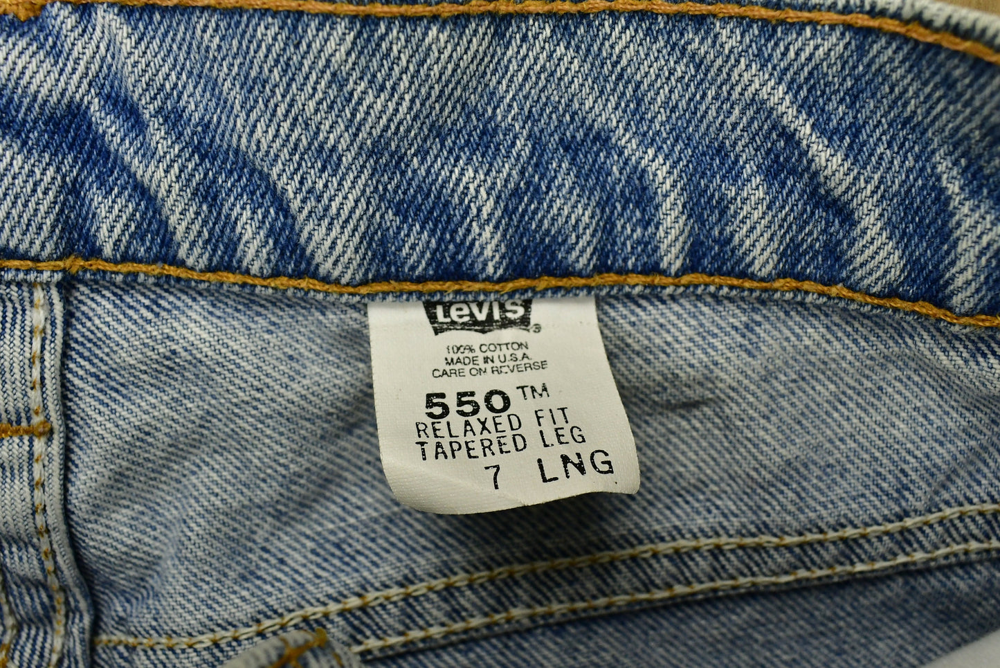 Vintage 1990s Levi's 550 Red Tab Jeans Size 7 / 90s Denim / Relaxed Fit / Vintage Denim / Tapered Leg / Made In USA / Vintage Levi's