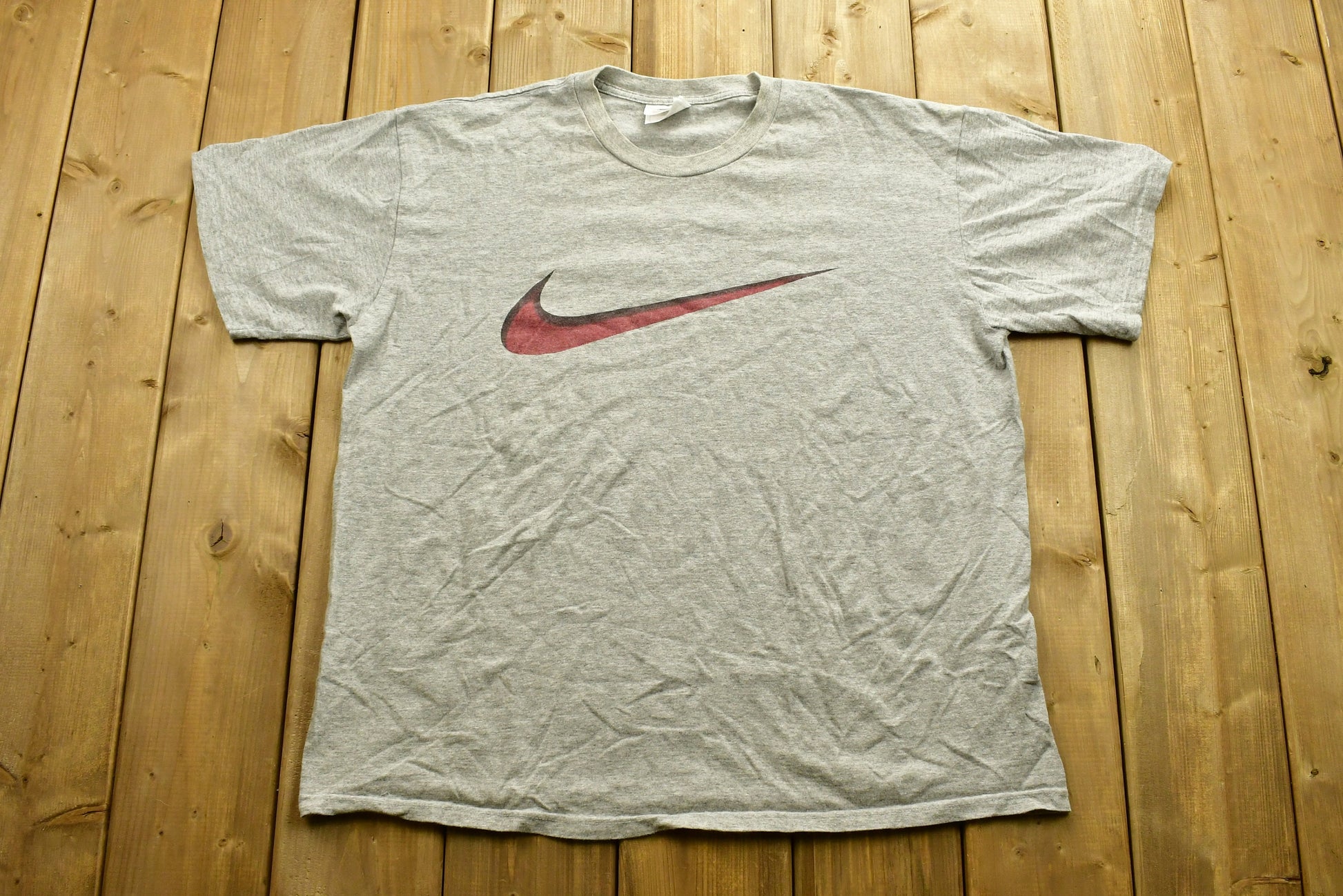 Vintage 1990s Nike Middle Swoosh Graphic T-Shirt
