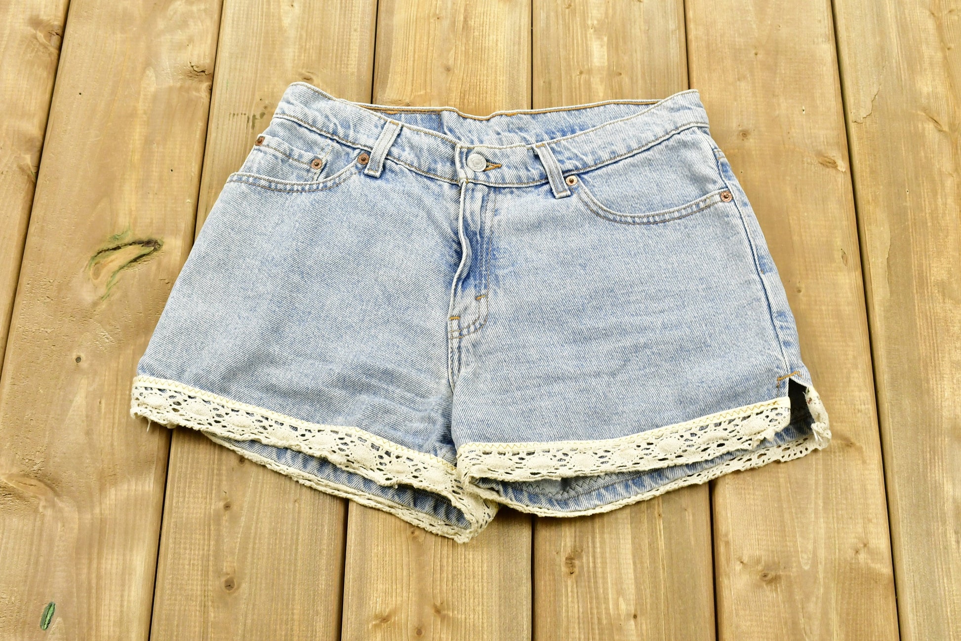 Vintage 1990s Levi's Red Tab Laced Women's Jean Short Shorts Size 9 Jr