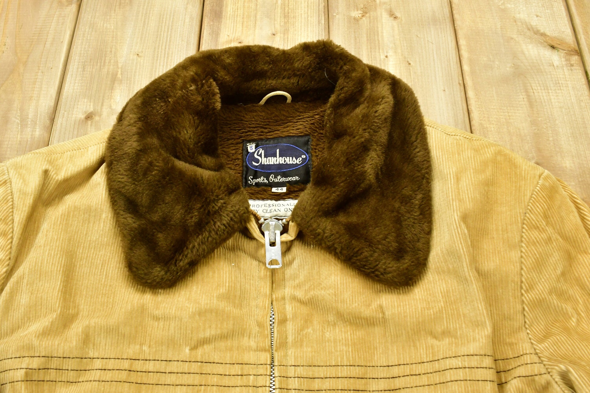 Vintage 1970s Shanhouse Fleece Lined Corduroy Jacket