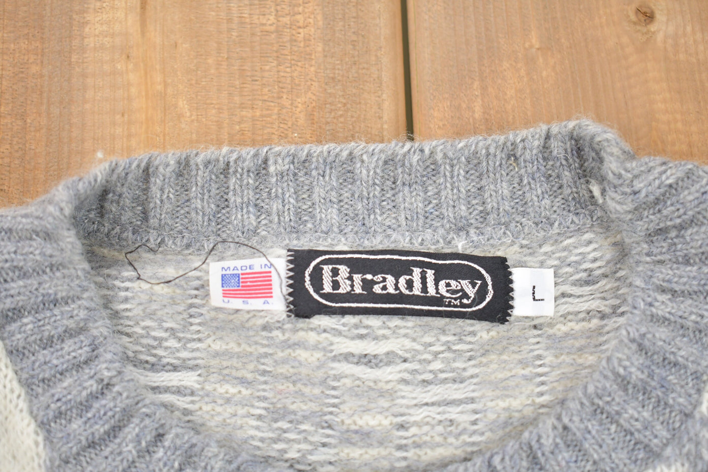 Vintage 1990s Bradley Made In USA Knitted Sweater / Vintage 90s Crewneck / Pattern Sweater / Outdoor / Hand Knit / Pullover Sweatshirt