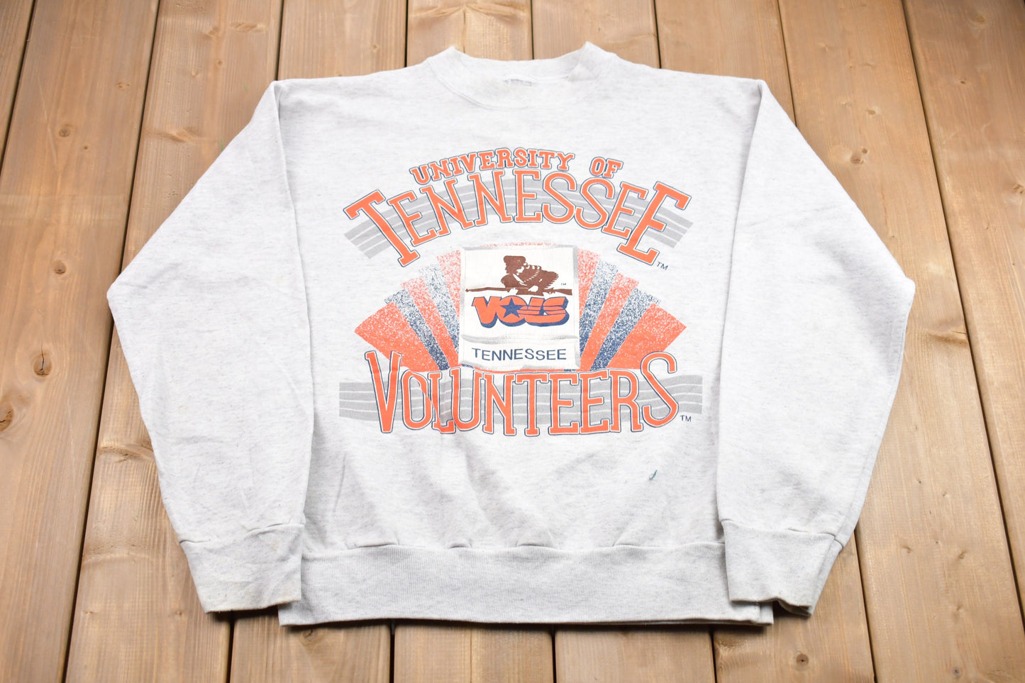 Vintage 1990s University of Texas Volunteers Collegiate Crewneck / Sweatshirt / Embroidered / NCAA Sweatshirt / Sportswear / Athleisure