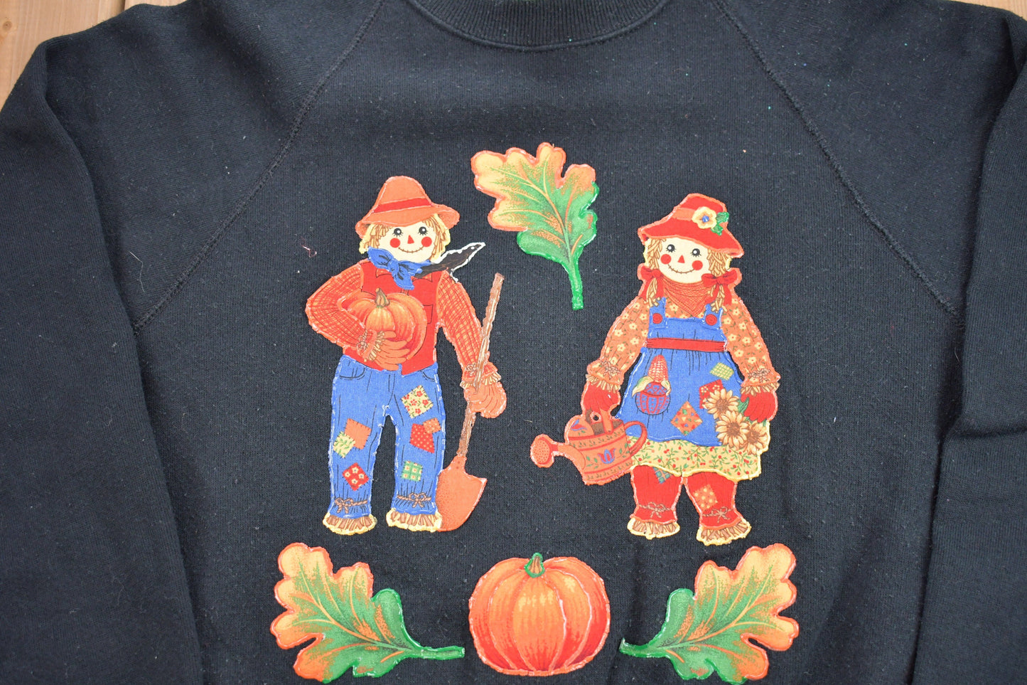 Vintage 1980s Lee Fall Halloween Raglan Sleeve Crewneck Sweatshirt / 80s Crewneck / Souvenir / Athleisure / Streetwear / Autumn Pumpkins