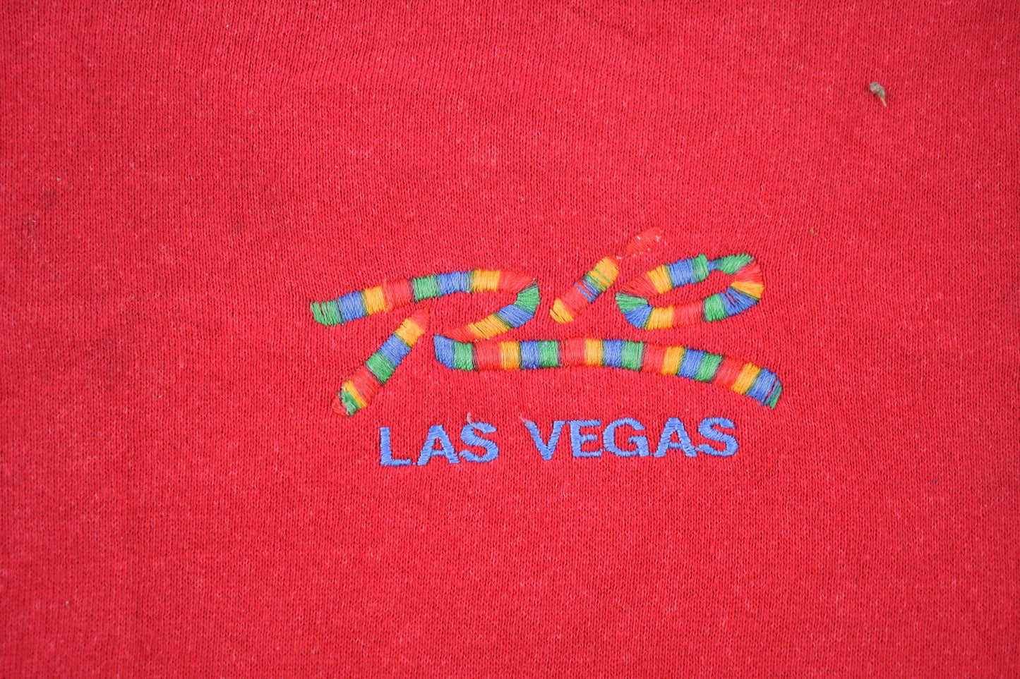 Vintage 1990s Las Vegas Embroidered Graphic Crewneck Sweatshirt / 90s Crewneck / Souvenir / Athleisure / Made In USA / Travel And Tourism