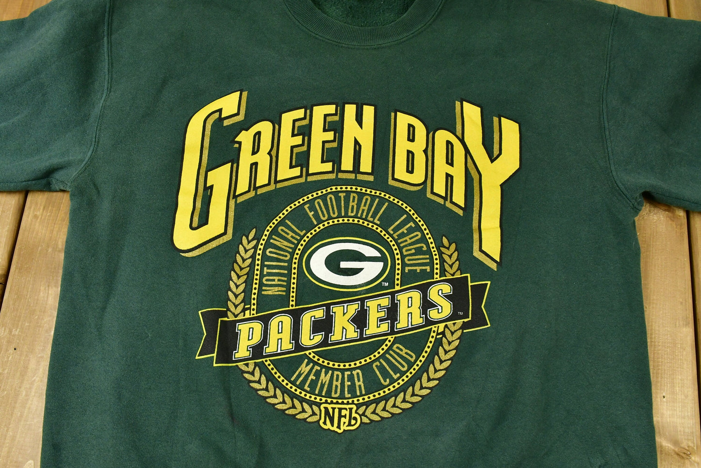 Vintage 1990s Green Bay Packers NFL Crewneck Sweatshirt / Made 