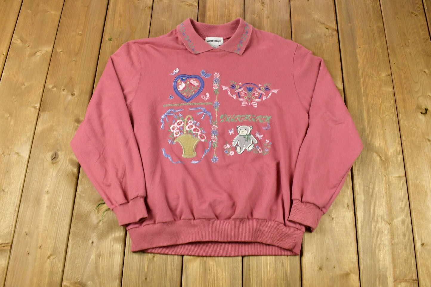 Vintage 1990s Alfred Dunner Cute Embroidered Crewneck / 90s Crewneck / Grandma Sweater / American Streetwear / Pullover Sweatshirt