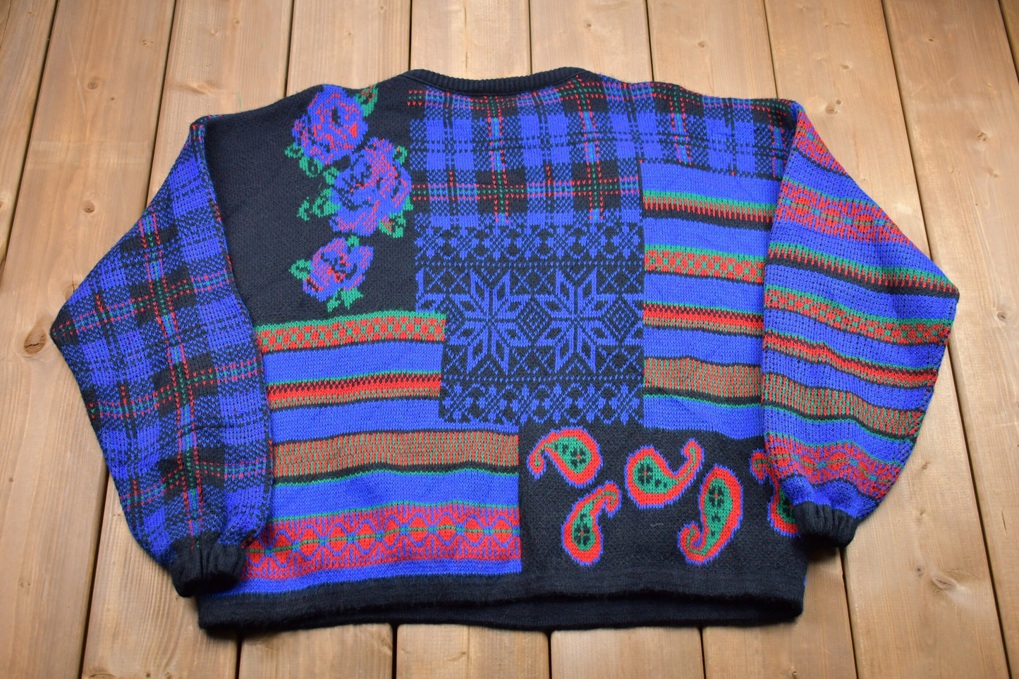 Vintage 1990s Gitano Knitted Sweater / Vintage 90s Crewneck / Pattern Sweater / Outdoor / Hand Knit / Pullover Sweatshirt