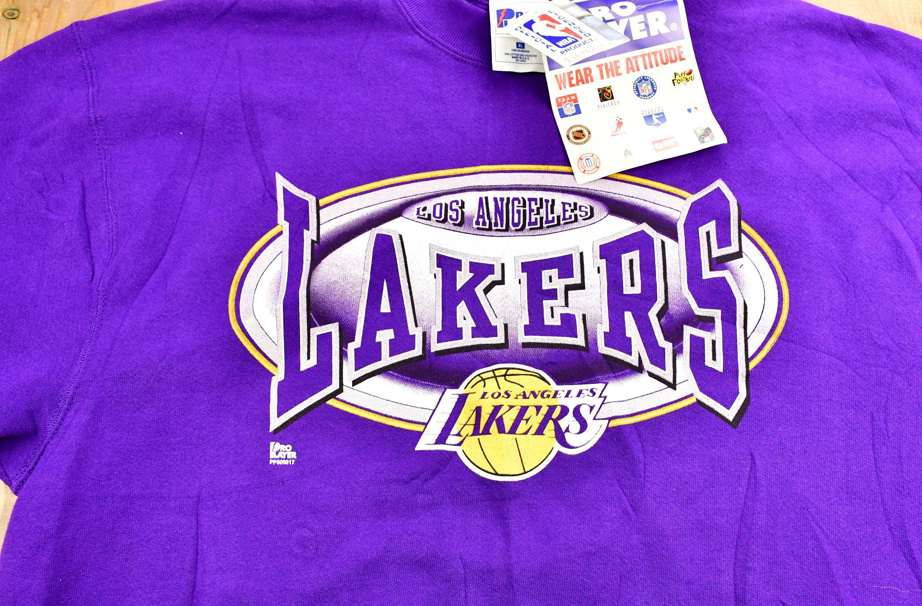Vintage 1990s Los Angeles Lakers NBA Pro Player Crewneck Sweatshirt NWT