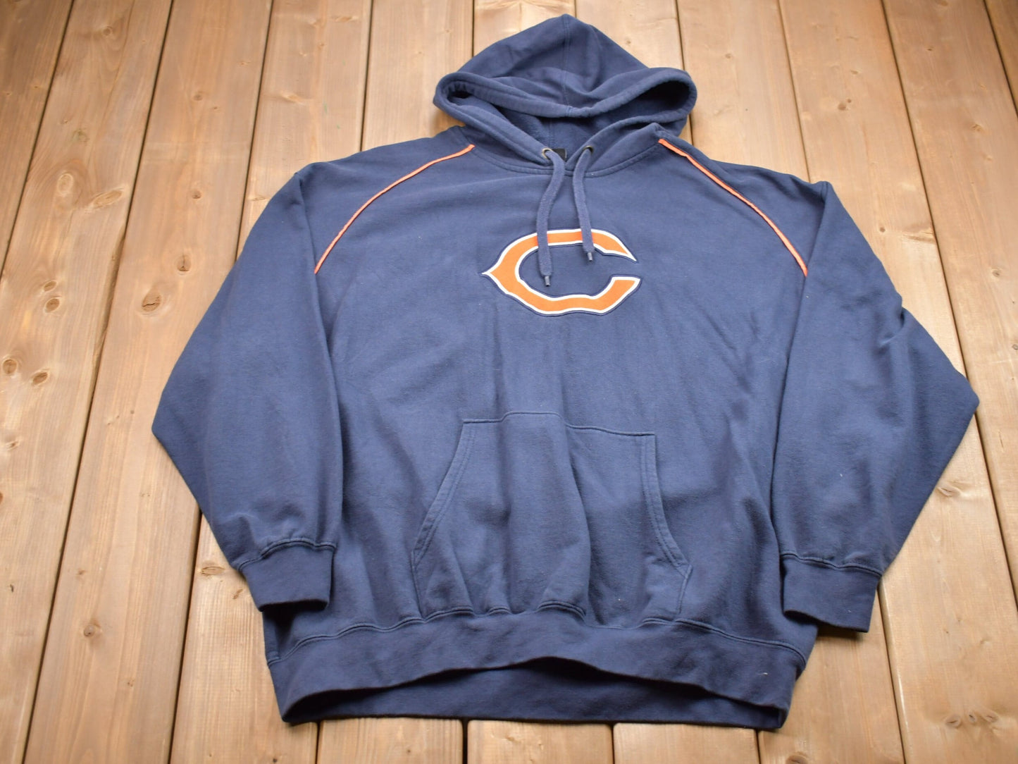 Vintage 1990s Chicago Bears NFL Embroidered Hoodie / Vintage NFL Football Sweater / Athletic Pull Over / Athleisure / Streetwear Fashion