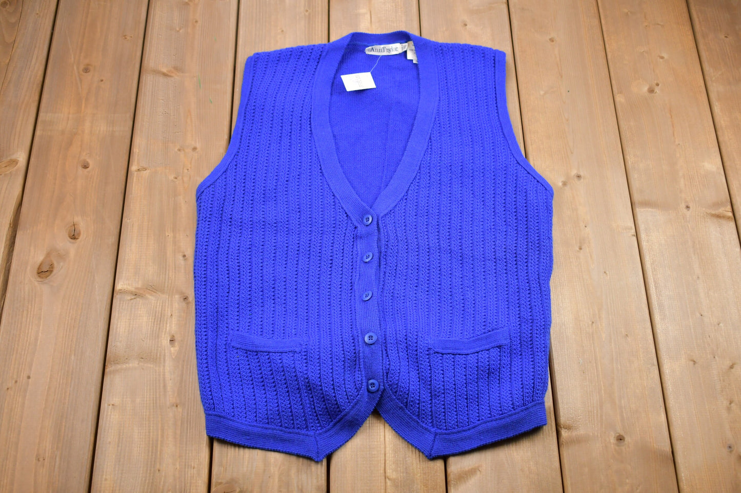 Vintage 1990s Ann Taylor Knitted Sweater Vest / Vintage 90s Vest / Pattern Sweater Vest / Outdoor / Hand Knit / Button Up Vest