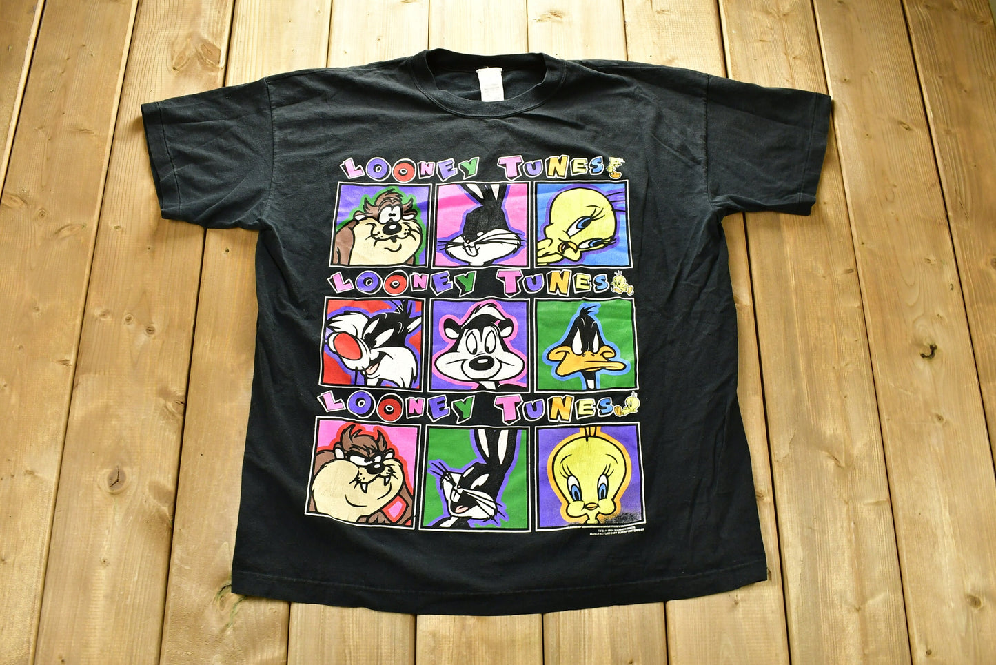 Vintage 1994 Looney Tunes Cartoon Promo Women's T-Shirt / 90s Graphic Tee / Warner Bros / Cartoon Network / Made In USA / Single Stitch