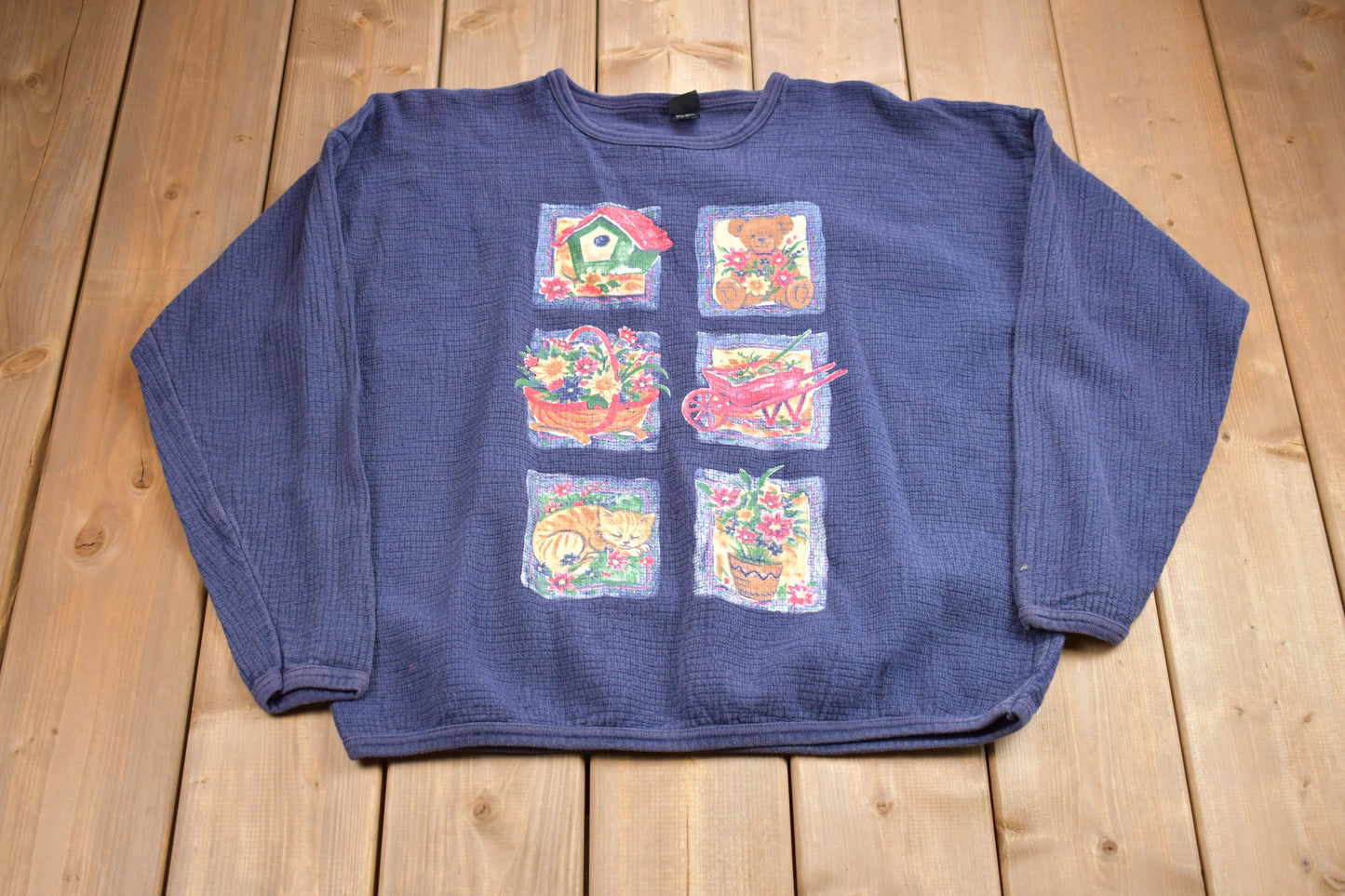 Vintage 1990s Chic Cute Teddy Bear Graphic Crewneck