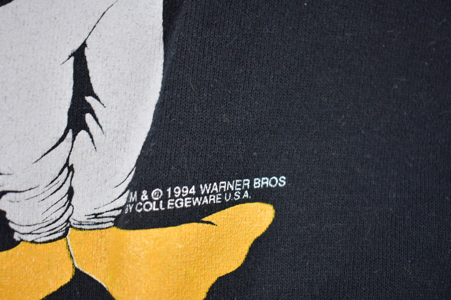 Vintage 1994 Warner Bros Looney Tune House Graphic Crewneck Sweatshirt / 90s Crewneck / Souvenir / Athleisure / Streetwear / Made In USA