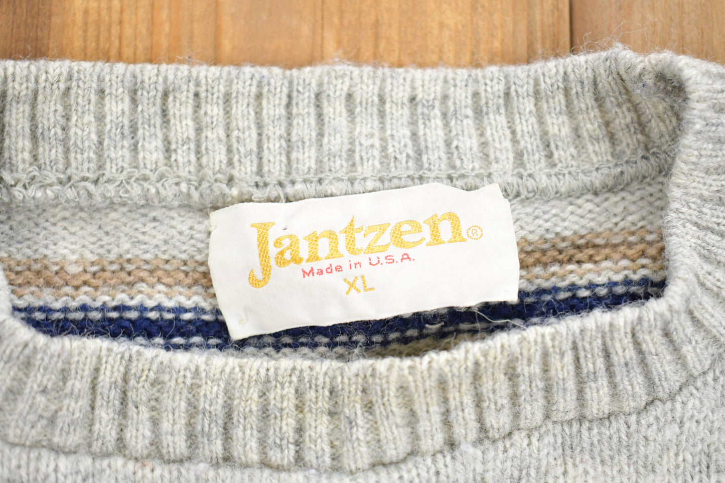 Vintage 1990s Jantzen Made In USA Knitted Sweater / Vintage 90s Crewneck / Pattern Sweater / Outdoor / Hand Knit / Pullover Sweatshirt