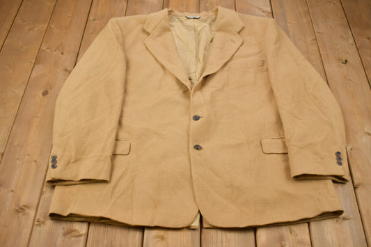 Vintage 1980s Amicale 100% Camel Hair Wool Overcoat / Wool Blazer / Vintage 90s Jacket / Outdoor / Winter / Made In USA