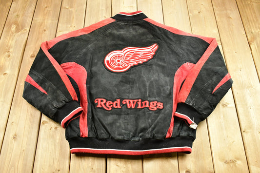 Vintage 1990s Detroit Red Wings NHL 90s Bomber Jacket / NHL Team Logo / Winter Sportswear / Streetwear Fashion / Hockey Fan Gear