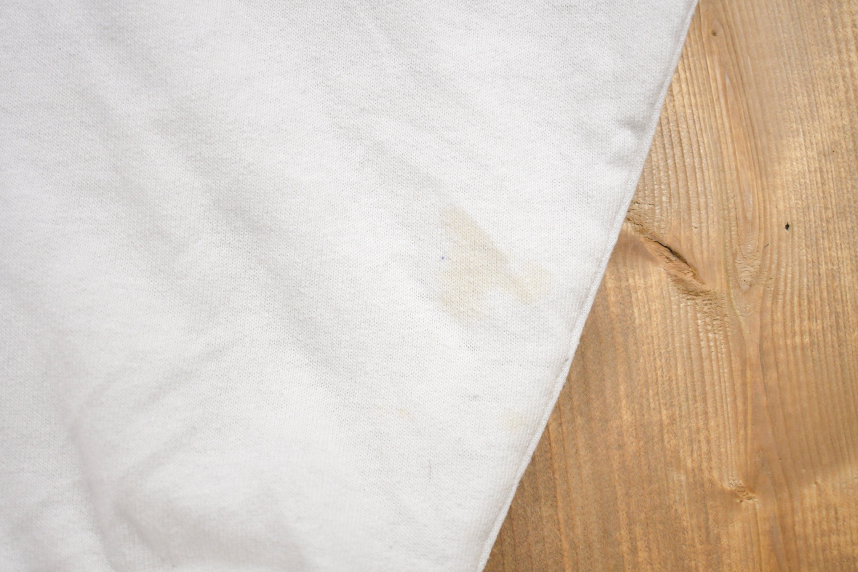 Vintage 1990s Nutcracker Bird Holiday Graphic Crewneck Sweatshirt , 90s Crewneck , Souvenir , Athleisure , Streetwear , Bird Graphic