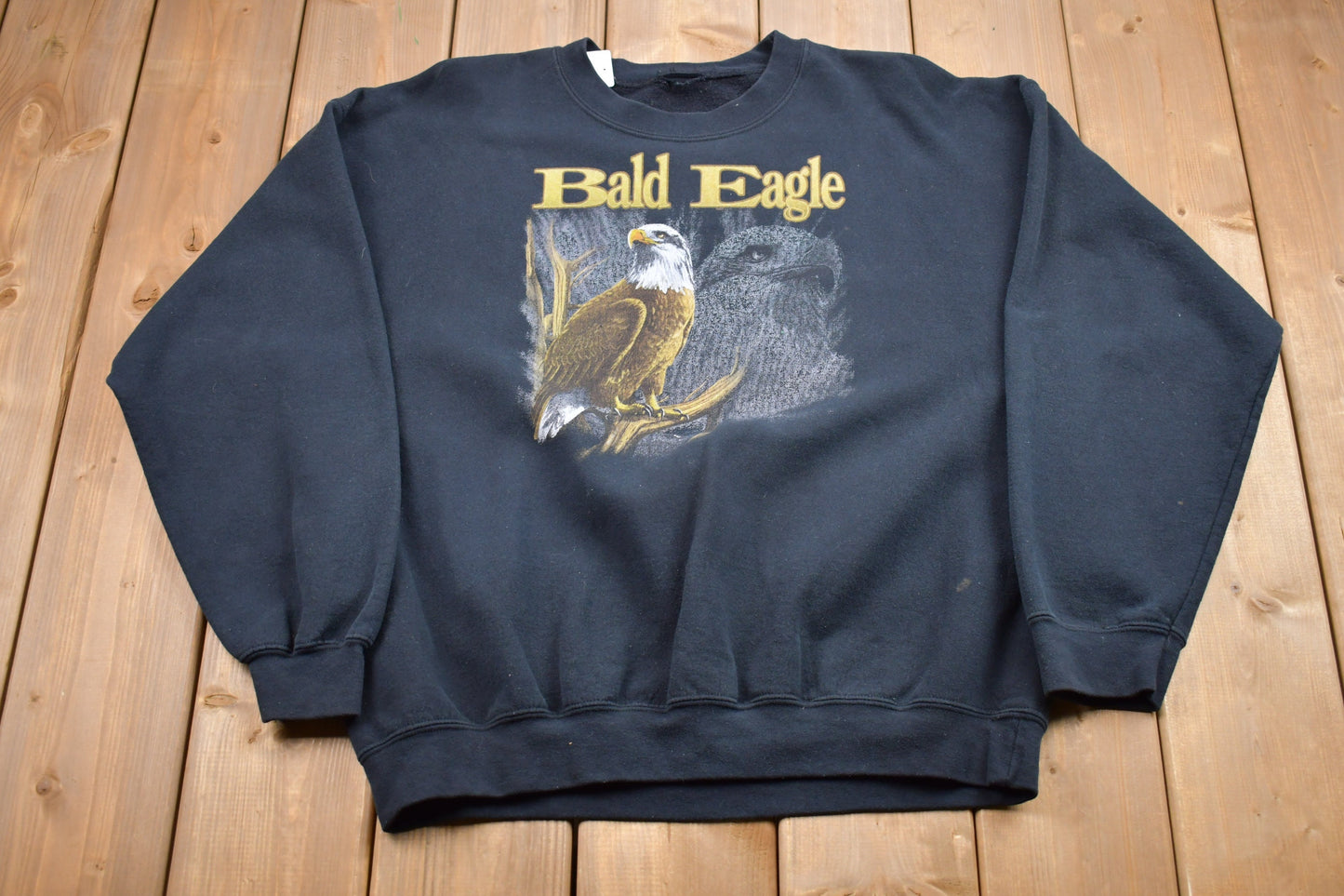 Vintage 1990s Bald Eagle Graphic Crewneck / Nature Sweatshirt / 90s Bald Eagle Print / Wilderness & Outdoors / Pullover Sweatshirt