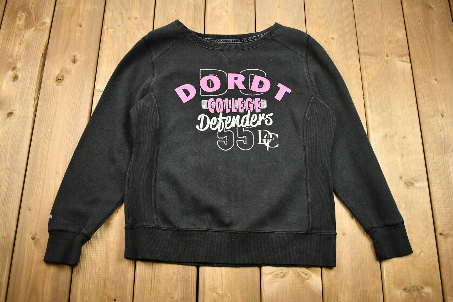 Vintage 1990s Dordt College Defenders Crewneck