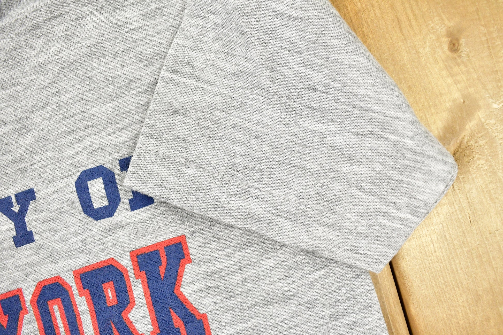 Vintage 1980s New York Yankees Baseball Club Graphic Youth Size T-shirt