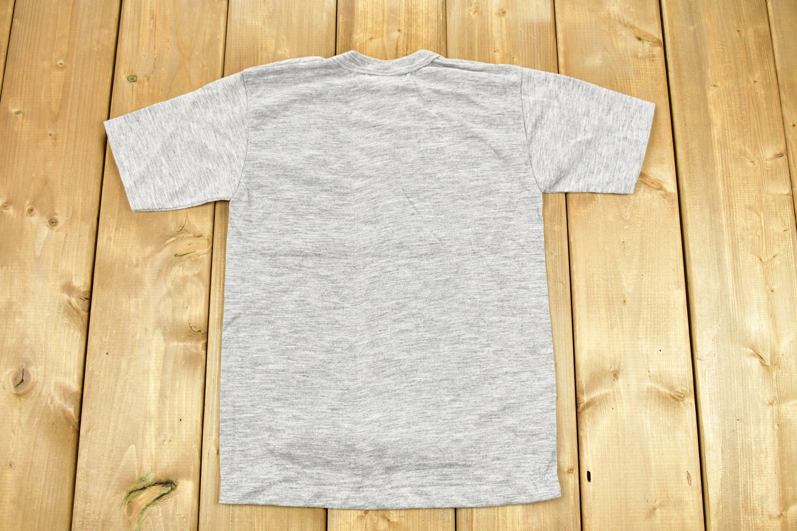 Vintage 1980s New York Yankees Baseball Club Graphic Youth Size T-shirt