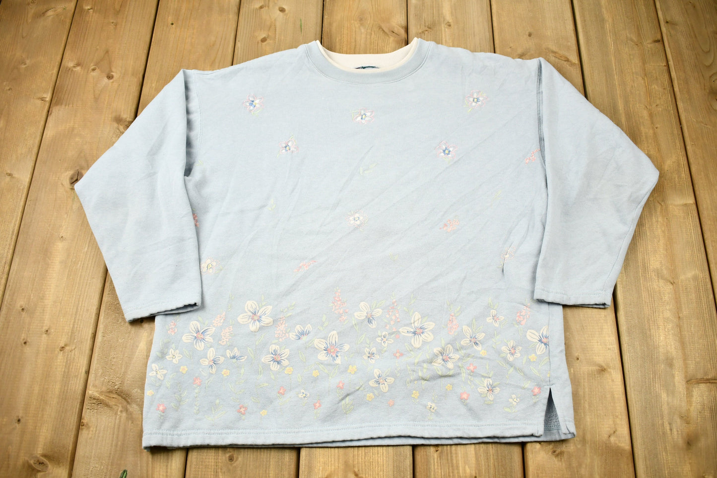 Vintage 1990s Cute Floral Theme Crewneck Sweater