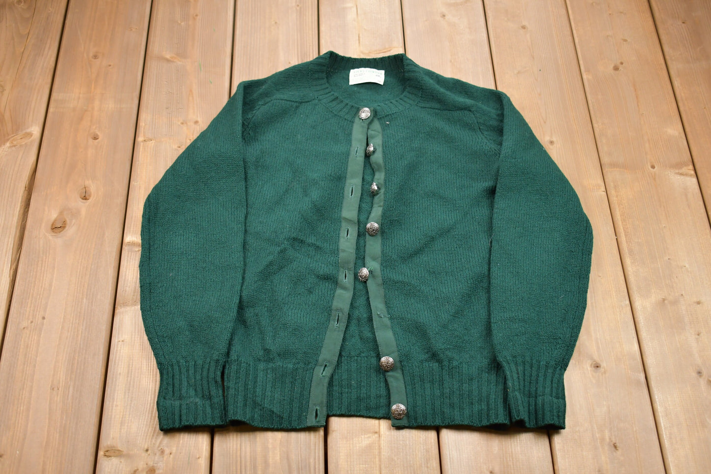 Vintage 1980s Bucks Cointain Pure Wool Knitted Sweater