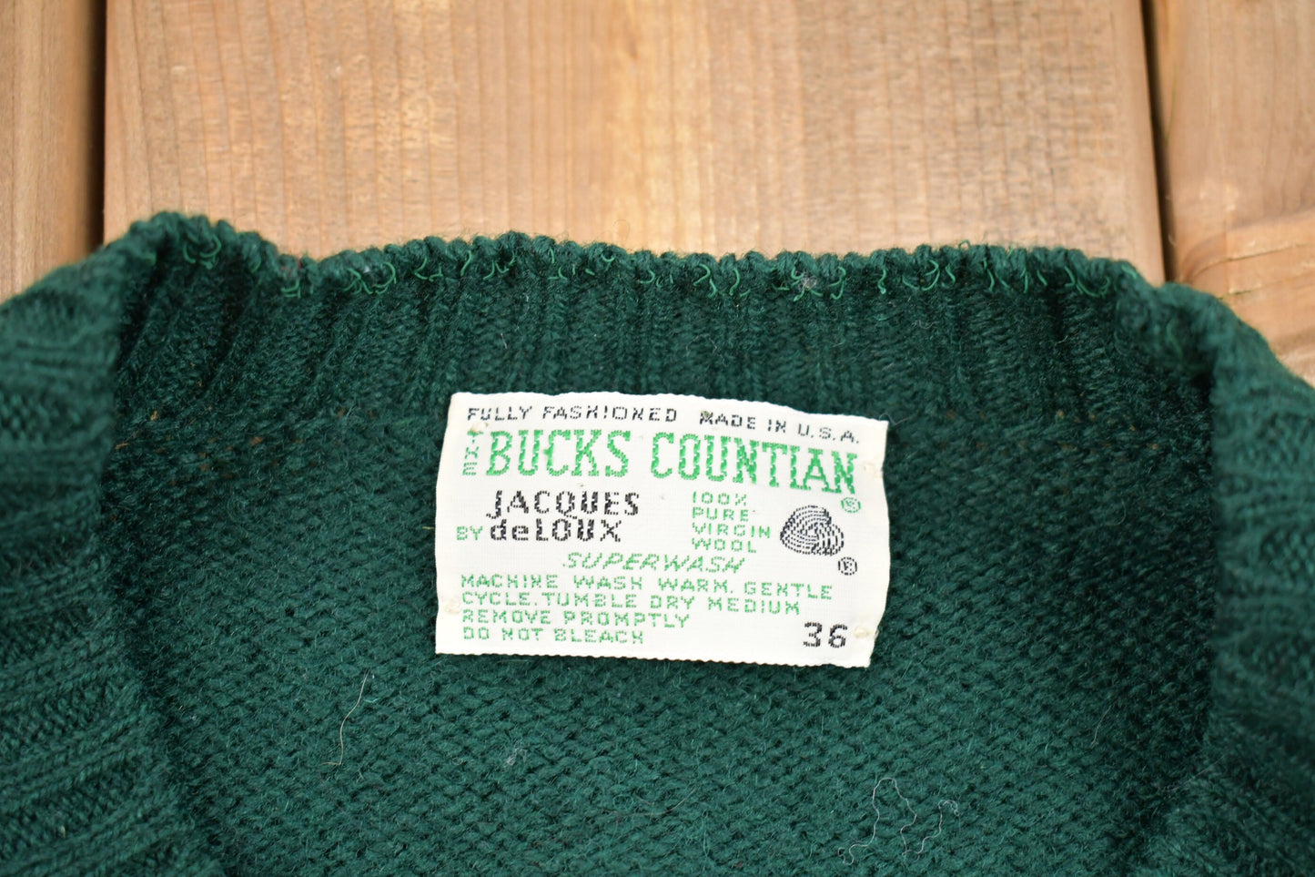 Vintage 1980s Bucks Cointain Pure Wool Knitted Sweater