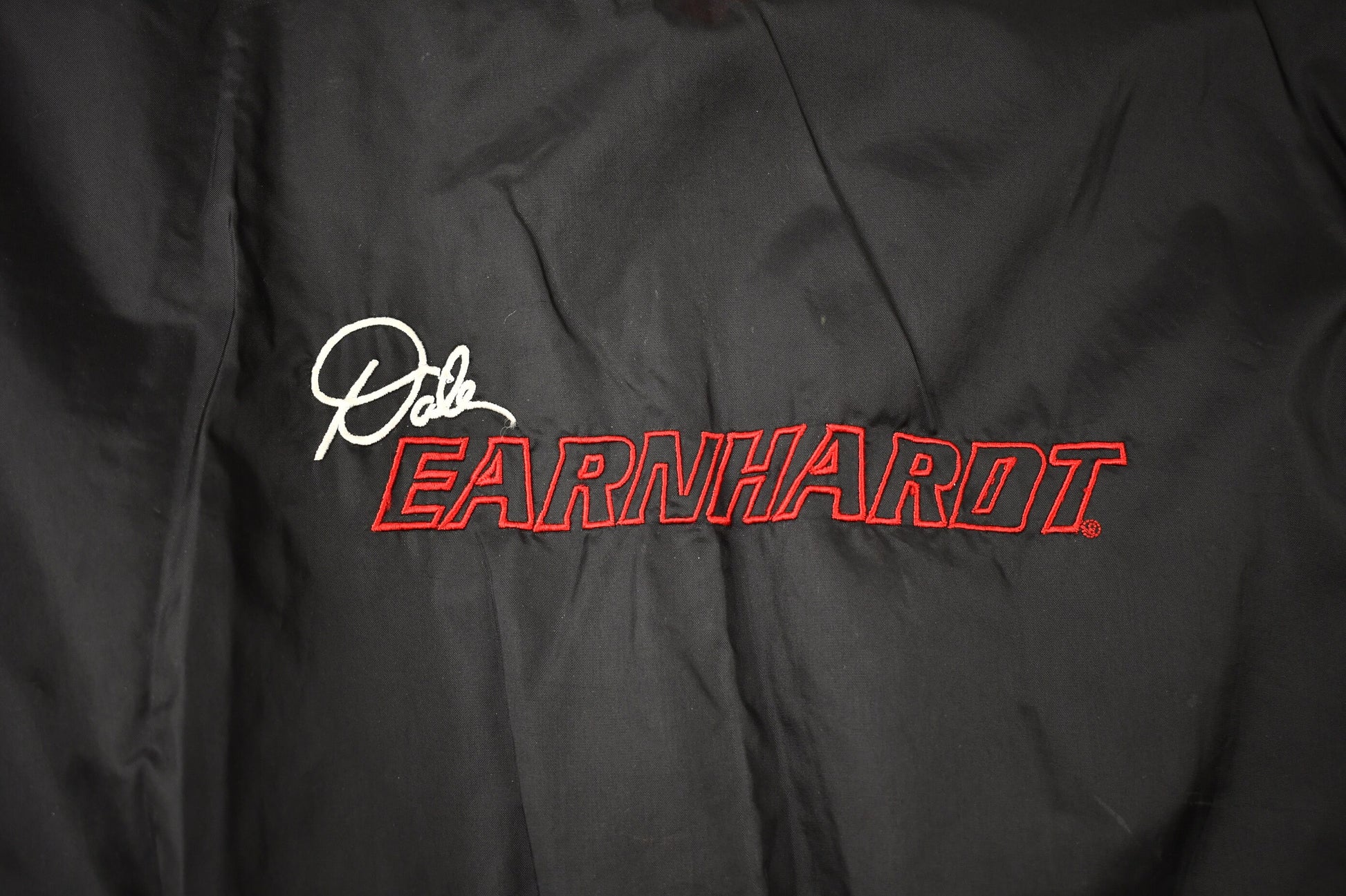 Vintage 1990s Dale Earnhardt Embroidered Pullover Windbreaker Jacket
