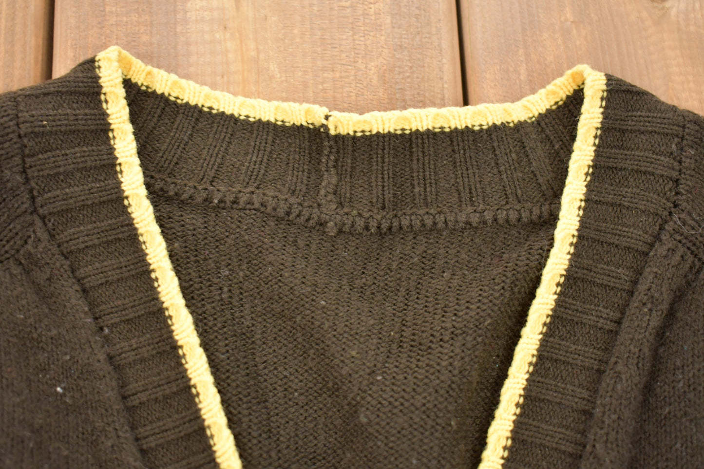 Vintage 1960s Knitted Cardigan Sweater