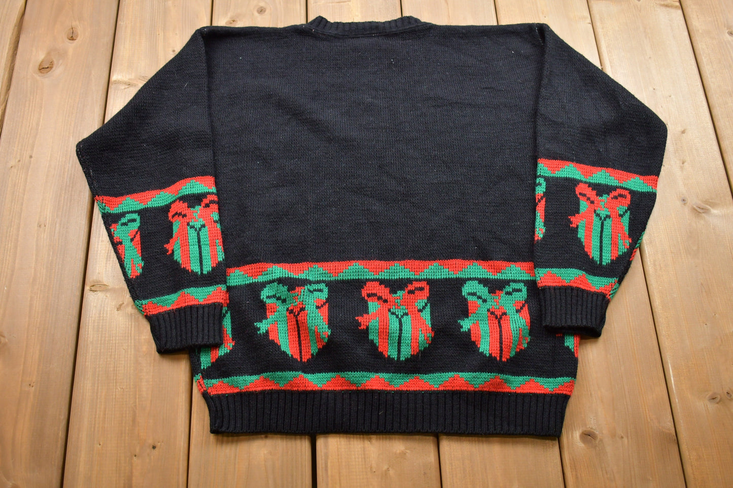 Vintage 1990s Cabin Creek Holiday Bear Knitted Sweater