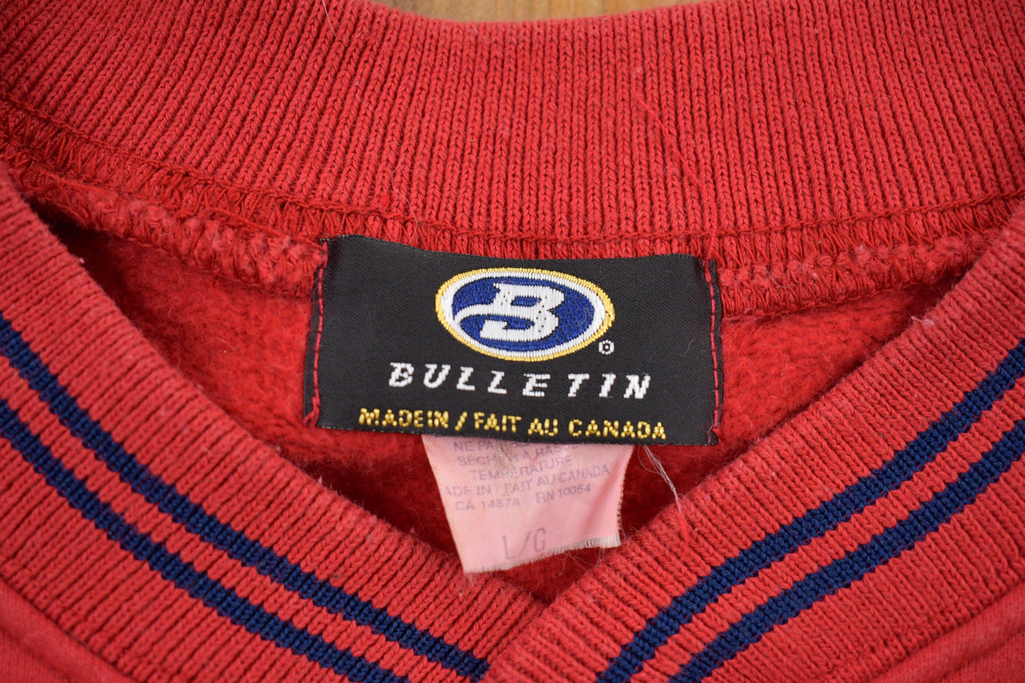 Vintage 1990s Agriculture Winter Fair Embroidered Sweatshirt / 90s Crewneck / Souvenir / Athleisure / Streetwear / Made In Canada / Toronto