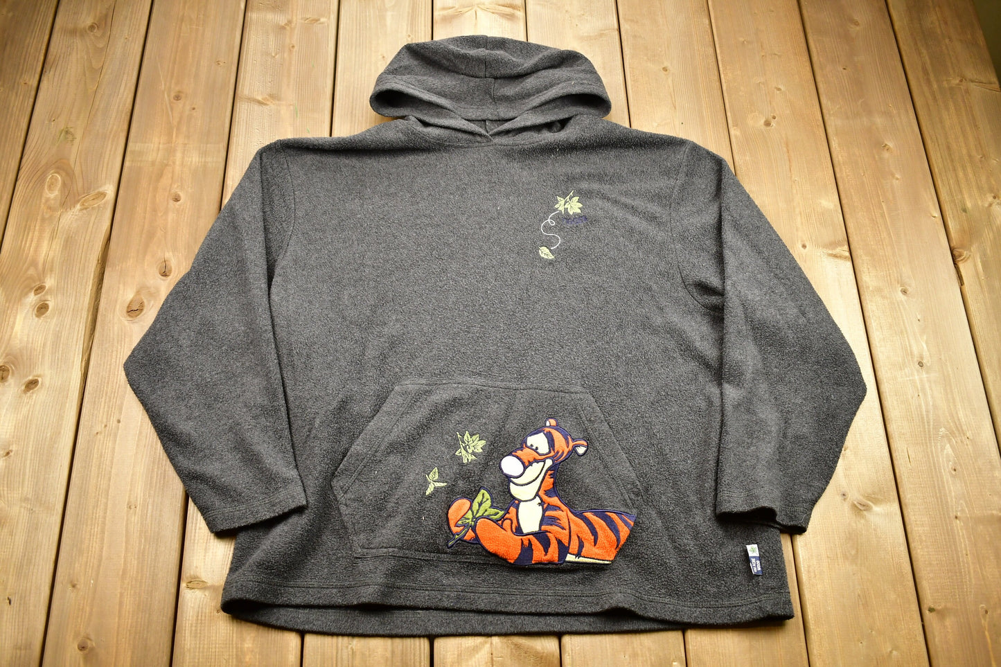 Vintage 1990s Tigger Embroidered Fleece Hoodie / Winnie The Pooh / Vintage Disney / 80s / 90s / Pullover / Embroidery / BS5